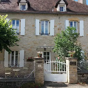 https://les-trois-prunelles.midi-pyreneeshotels.com